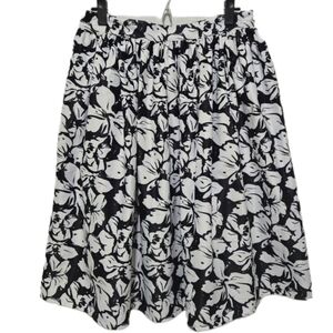 UNIQUE VINTAGE Floral Swing Skirt Black White Size Large